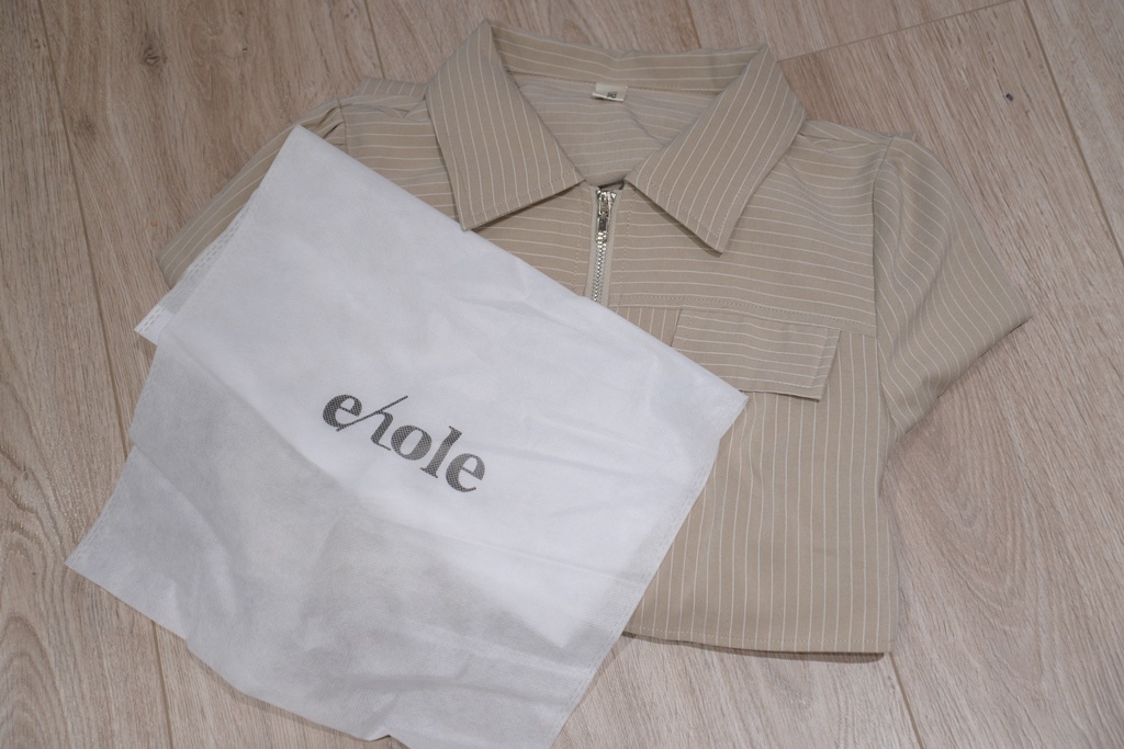 OUFIT｜ehole平價也很有質感！條紋襯領個性拉鍊洋裝開箱分享