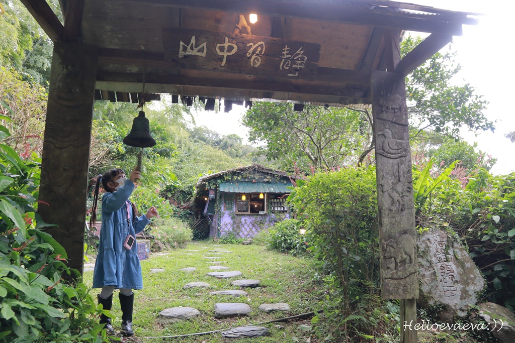 台北士林｜「陽明山荷鋤茗園休閒農園」一日體驗：甕窯烤地瓜、烤肉、撈魚親子活動一整天都不無聊！(需先預約)