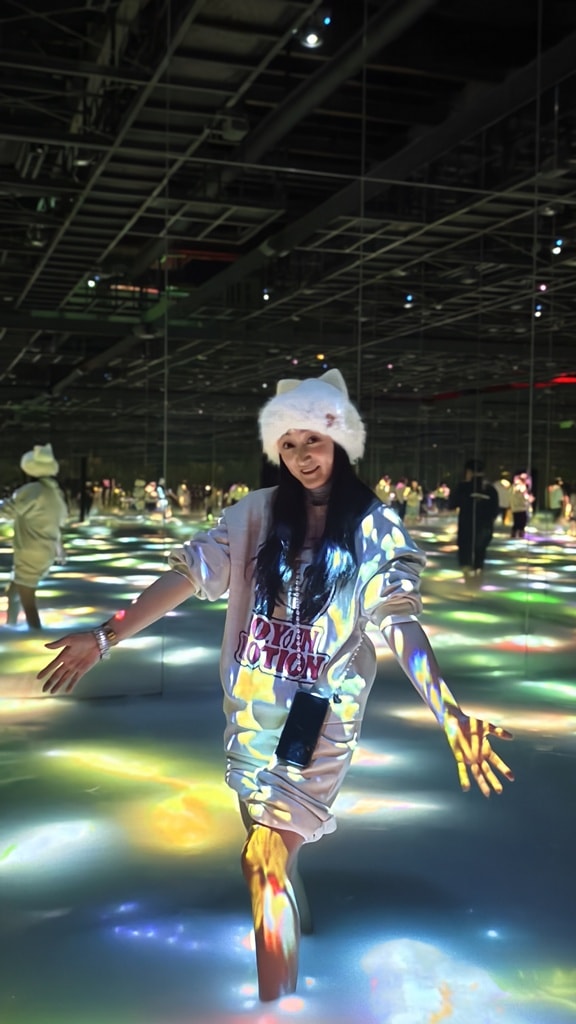 東京最夢幻沉浸式展覽|TeamLab Planets TOKYO走進水中與光影宇宙的身體沉浸式體驗 - 第7張圖 東京最夢幻沉浸式展覽|TeamLab Planets TOKYO走進水中與光影宇宙的身體沉浸式體驗