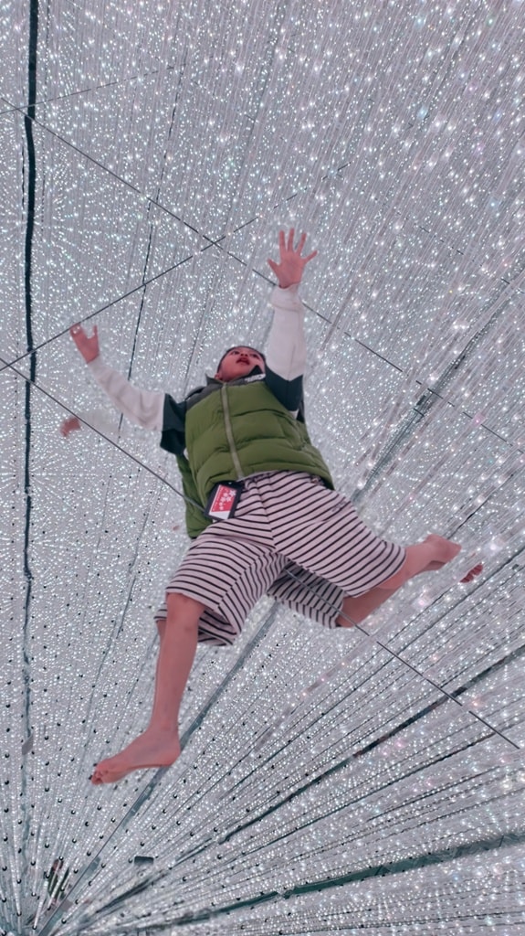 東京最夢幻沉浸式展覽|TeamLab Planets TOKYO走進水中與光影宇宙的身體沉浸式體驗 - 第16張圖 東京最夢幻沉浸式展覽|TeamLab Planets TOKYO走進水中與光影宇宙的身體沉浸式體驗