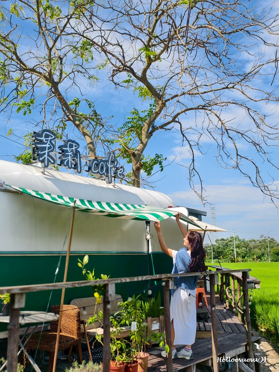 桃園龍潭人氣咖啡廳｜茉莉 Café 2館，喝咖啡也能欣賞一大片田野美景