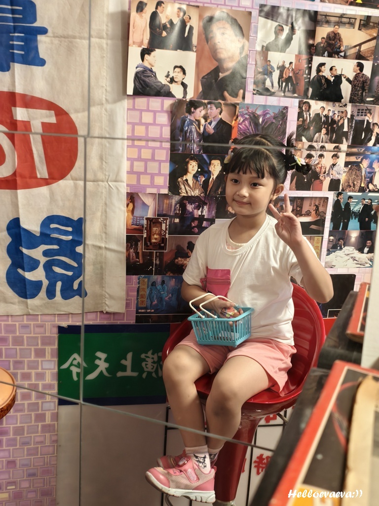 【台南景點】衝極商店|滿滿童年回憶的復古收藏店,老物、玩具、公仔一次收藏,沒有要買也值得逛! - 第13張圖 【台南景點】衝極商店|滿滿童年回憶的復古收藏店,老物、玩具、公仔一次收藏,沒有要買也值得逛!